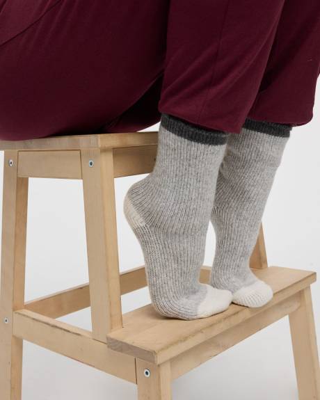 Bas d'hiver avec ourlet coloré