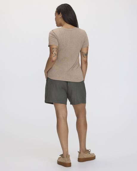 T-shirt à col V - R Essentials