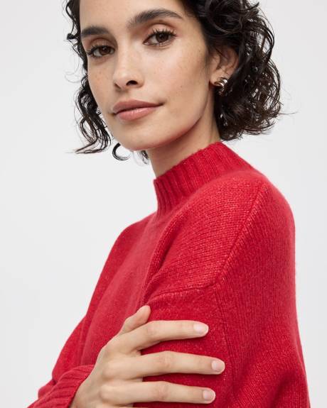 Long-Sleeve Mock-Neck Loose Pullover