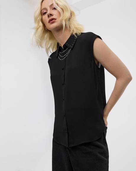 Chemise à manches très courtes avec col clouté