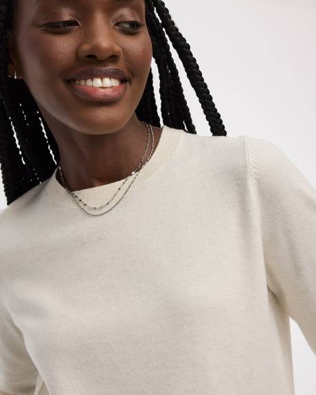 Long-Sleeve Pullover - R Essentials