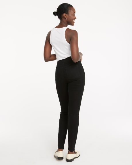 High-Rise Black Legging with Back Pockets, The Original Comfort - Tall