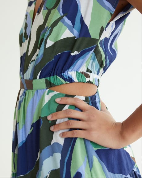 Short-Sleeve V-Neck Tiered Maxi Dress