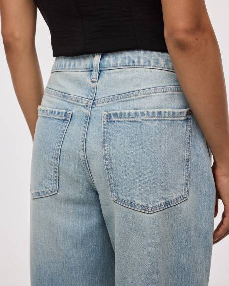 Wide-Leg Mid-Rise Baggy Jean - Tall