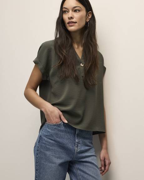 Extended-Sleeve Split-Neck Blouse