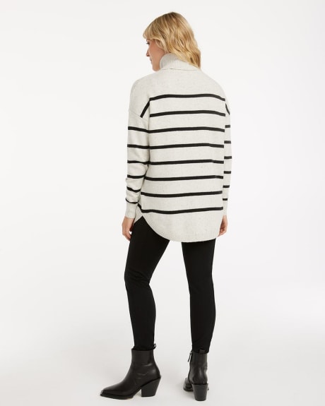 Long-Sleeve Turtleneck Tunic with Cable Stitches
