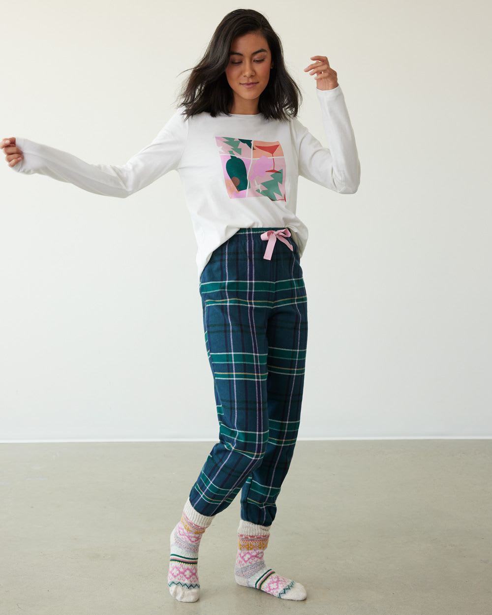 Long-Sleeve Top and Jogger Flannel Pyjama Set