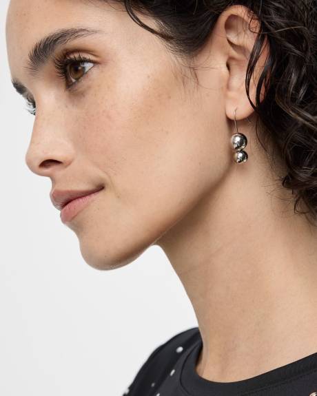 Boucles d'oreilles avec pendentifs sphériques