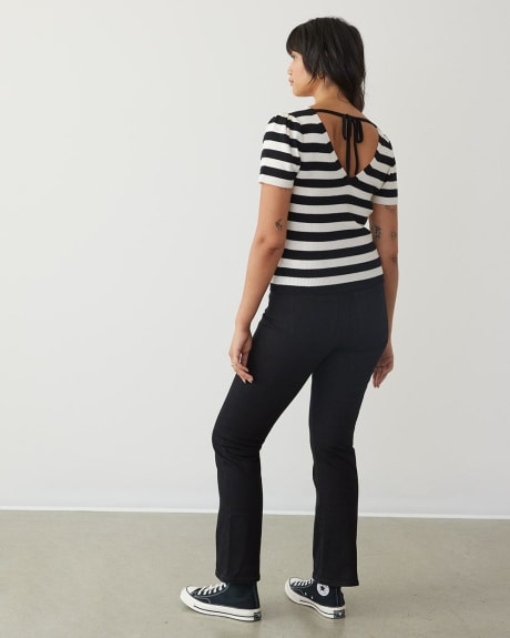 Short-Sleeve Pullover with V Neckline at Front and Back