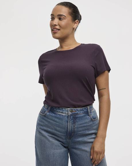 Ribbed Fitted Crew Neck T-Shirt - R Essentials