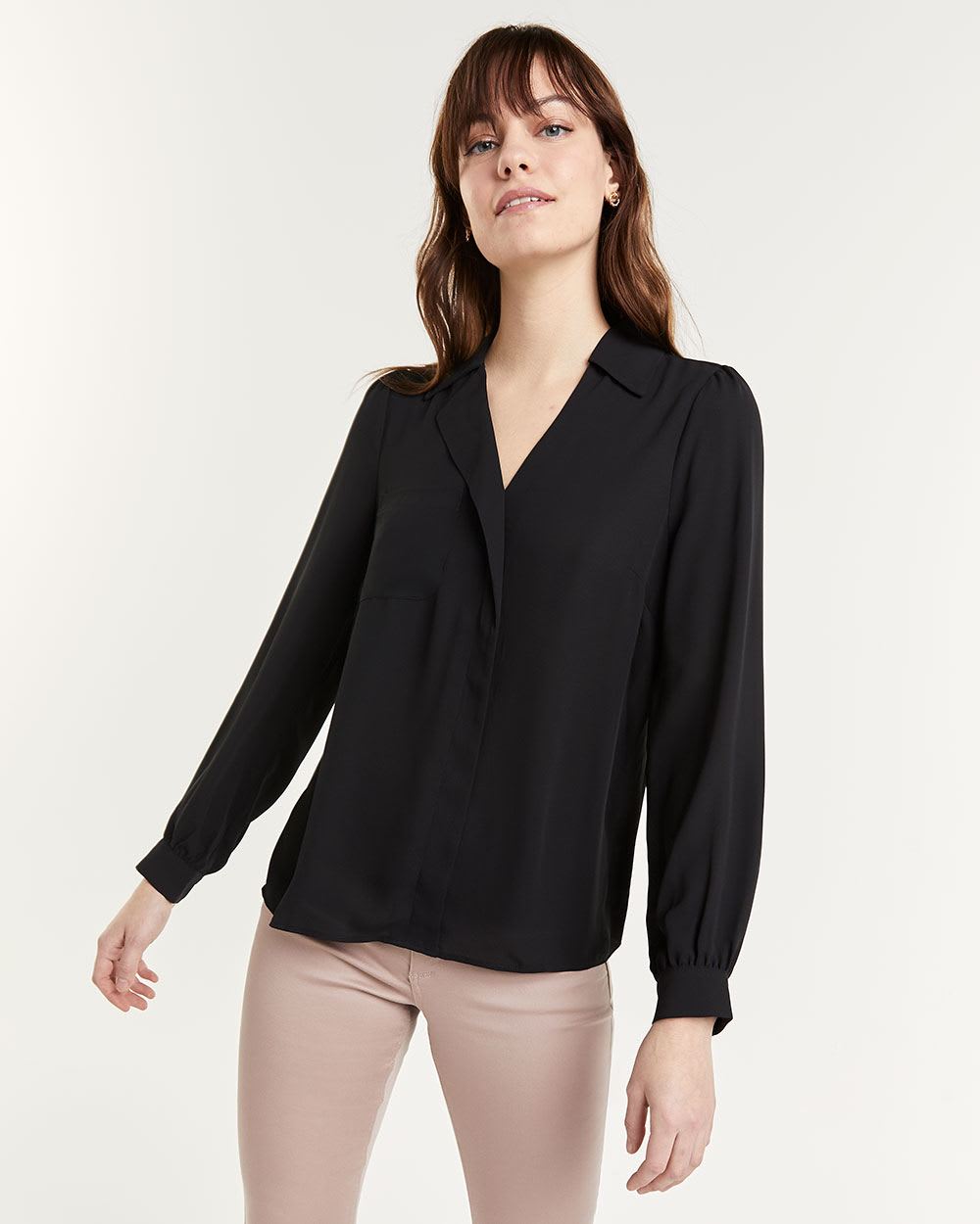 Classic Collar Buttoned Crepe Blouse