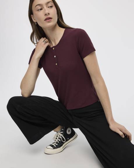 Ribbed Henley T-Shirt