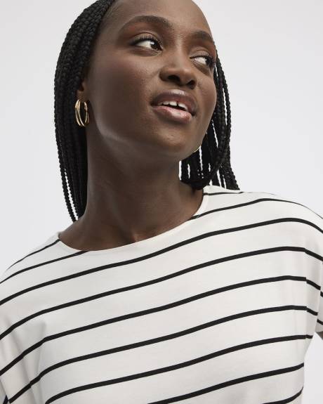 T-shirt rayé à manches courtes dolman et col bateau