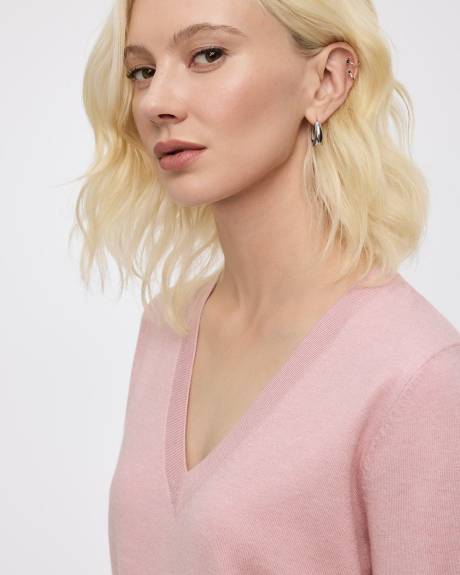 Pull à manches longues et col V - R Essentials