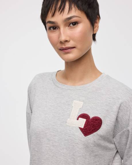 Long-Sleeve Crew-Neck Sweatshirt