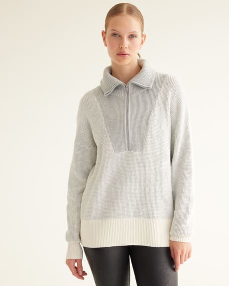 Long-Sleeve Waffle Turtleneck Sweater with Half-Zip - Hyba