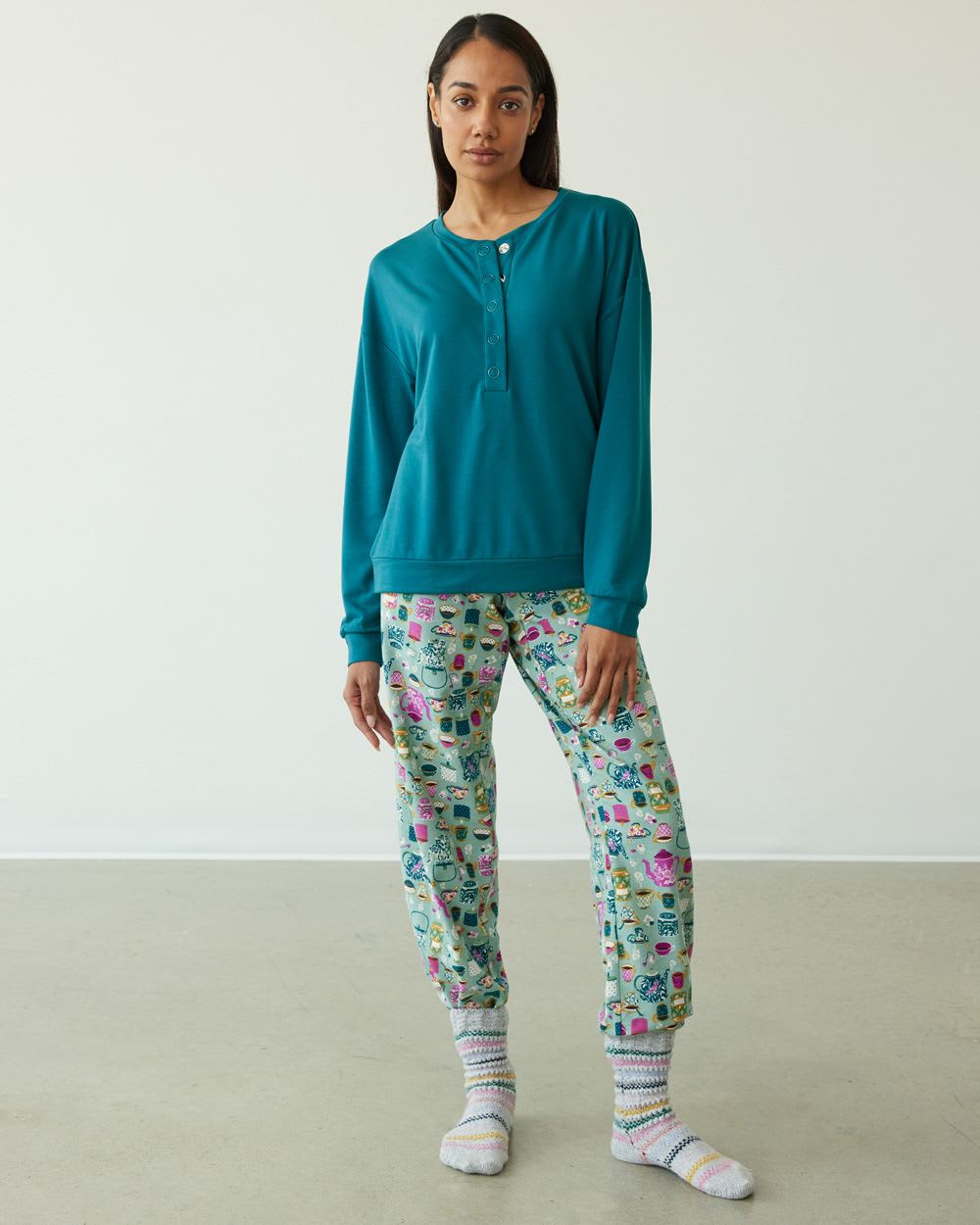 Long-Sleeve Top and Straight-Leg Pant Flannel Pyjama Set, Regular