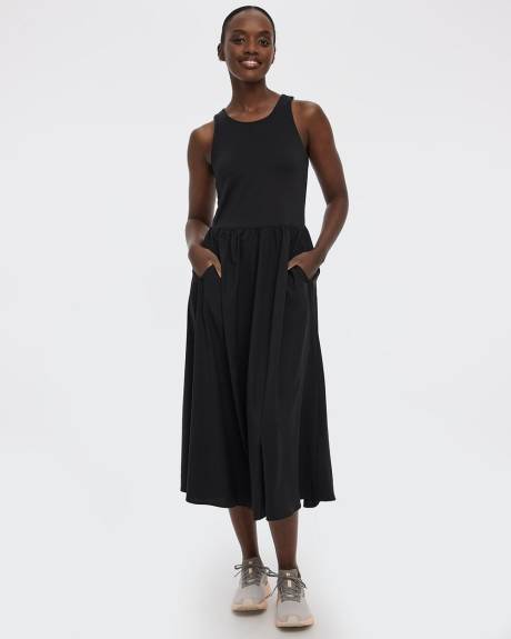 Sleeveless Maxi Dress with Built-In Bra - Hyba