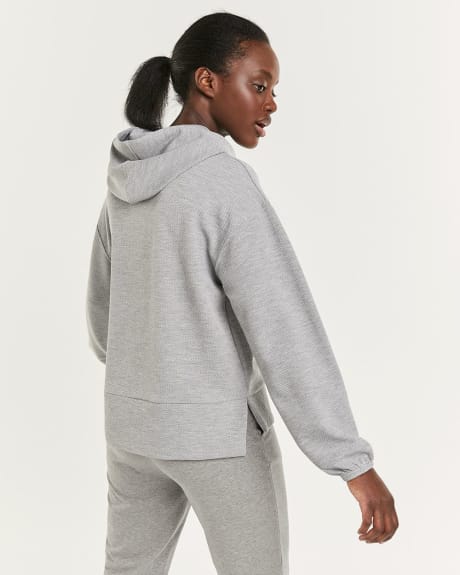 Textured Long Sleeve Hooded Pullover Hyba