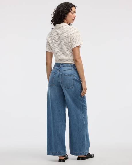 Short-Sleeve Crochet Top with Shirt Collar