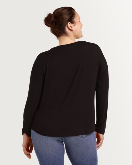 Boat Neck Long Sleeve Tee R Essentials