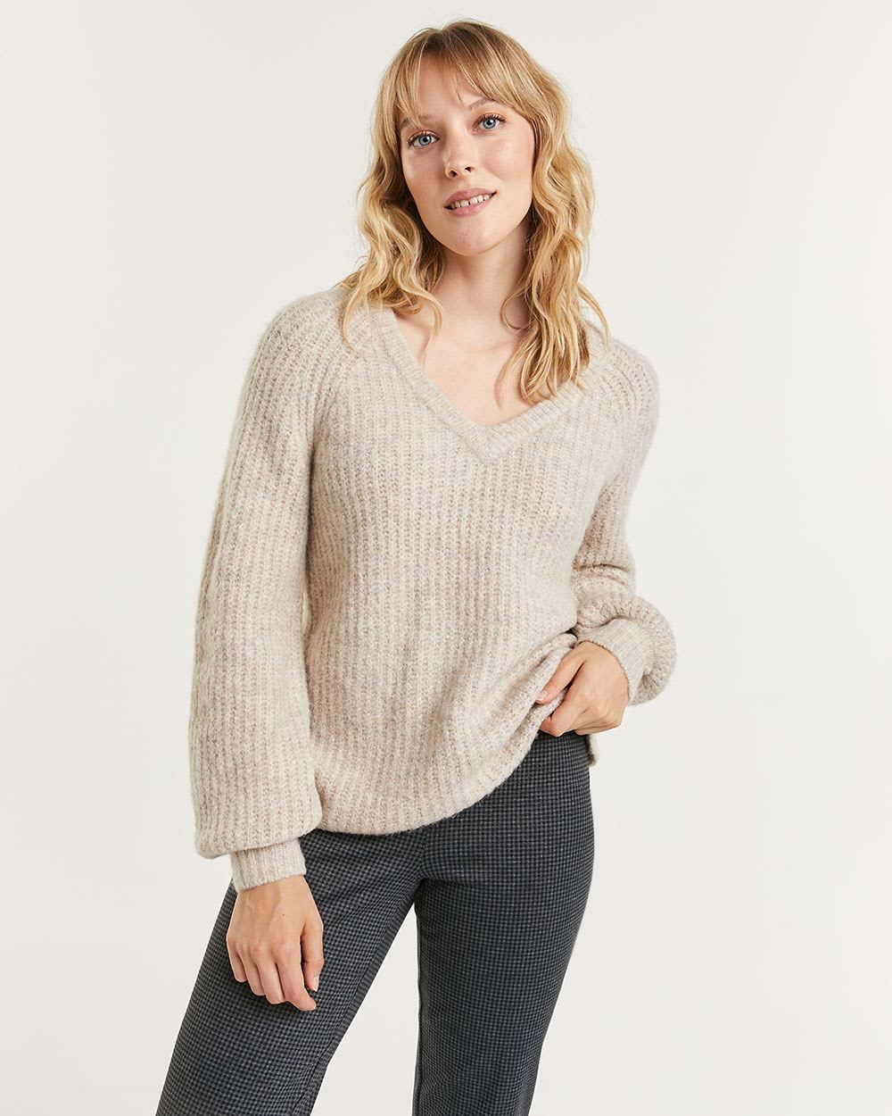 Chunky Pullover with Long Raglan Sleeves