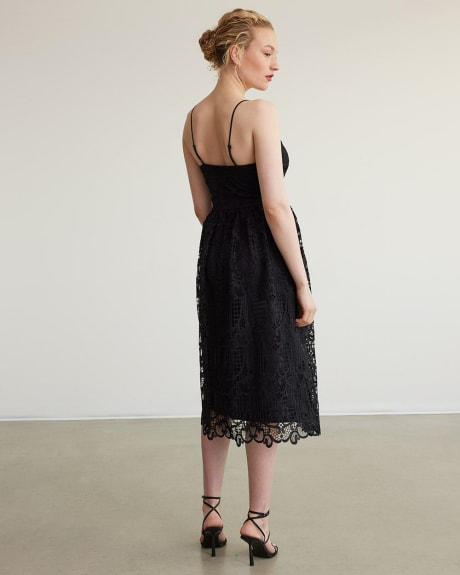 Sleeveless Midi Lace Dress with V Neckline