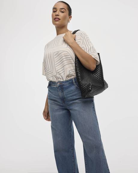 Blouse t-shirt à col rond et manches courtes