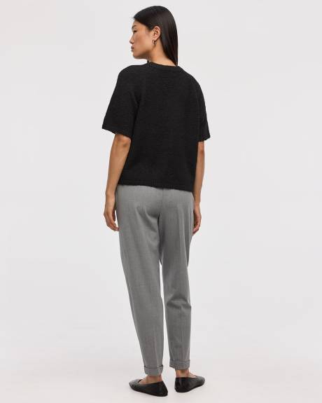 Pull ample à manches aux coudes et col rond