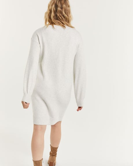 Long Sleeve Cable Knit V Neck Sweater Dress