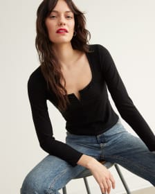 Long-Sleeve Ribbed Top with Scoop neckline