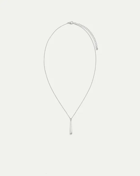 Necklace with Elongated Tear Drop Pendant