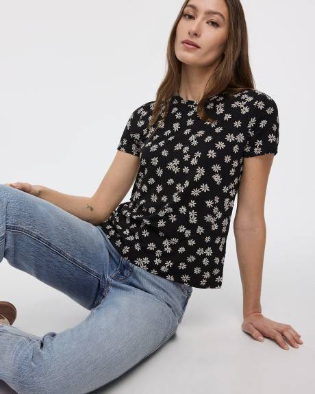 Crew-Neck Tee - R Essentials