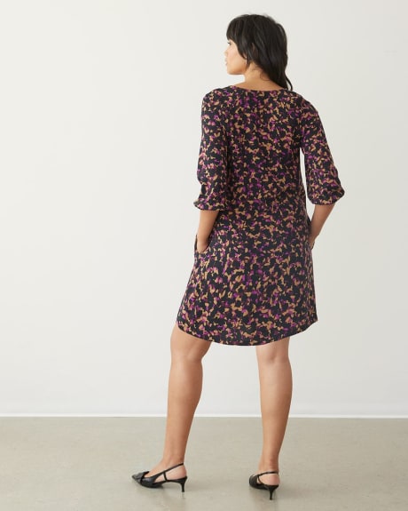 Buttoned-Down Shift Dress with 3/4 Raglan Sleeves