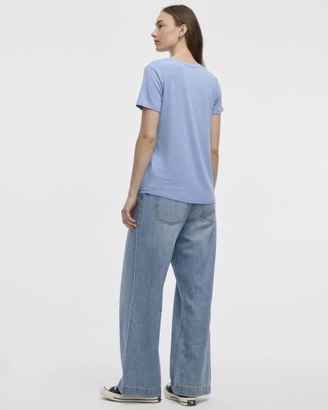 T-shirt à manches courtes et col V - R Essentials