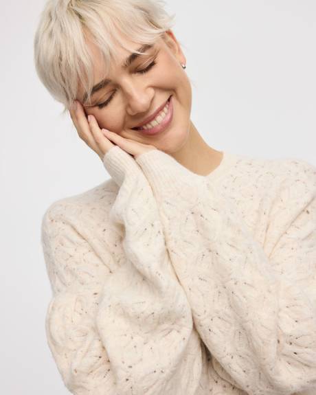 Pull à manches longues ballons et col bateau