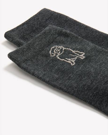 Bas classiques avec carlin à l'ourlet