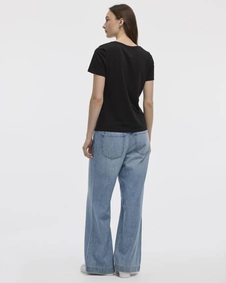 T-shirt imprimé graphique à col dégagé - R Essentials