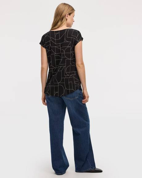 Extended-Sleeve V-Neck Tunic