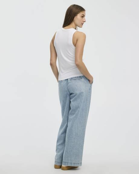 Crew Neck Tank - R Essentials