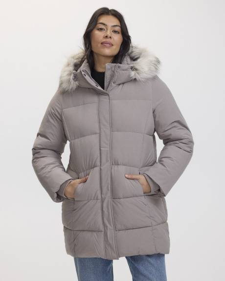 Manteau matelass&eacute; &agrave; capuchon