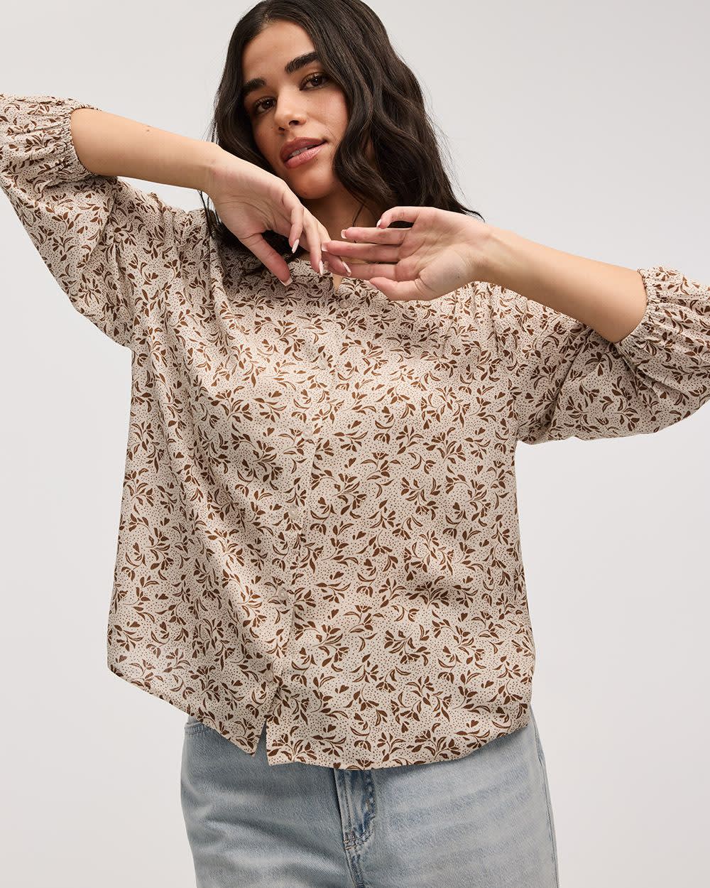 Buttoned-Down Loose Blouse with Crew Neckline