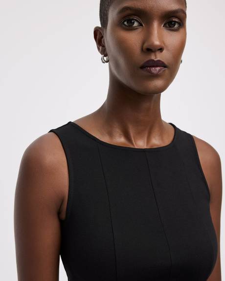 Sleeveless Boat-Neck Peplum Top