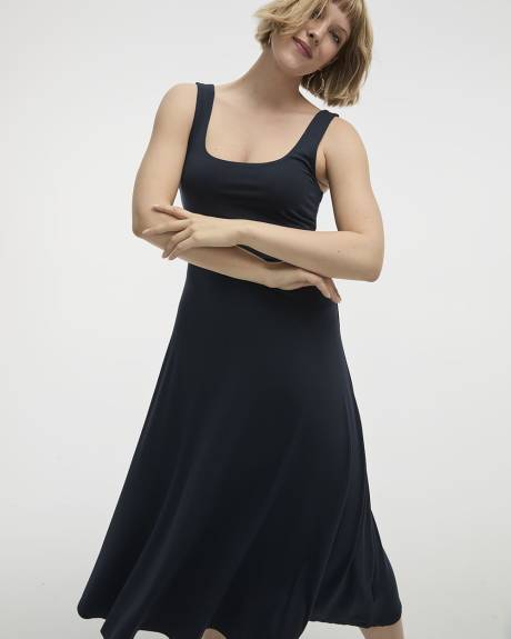 Sleeveless Midi Dress with Square Neckline
