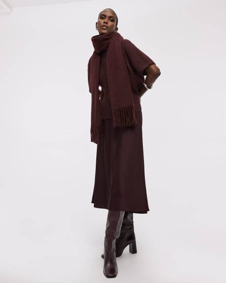 Pull ample à manches aux coudes et col rond