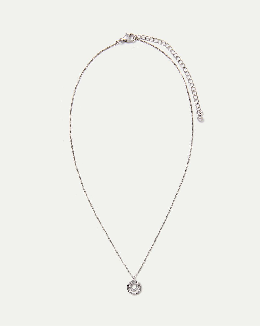 Short Necklace with Circle Pendant | Reitmans
