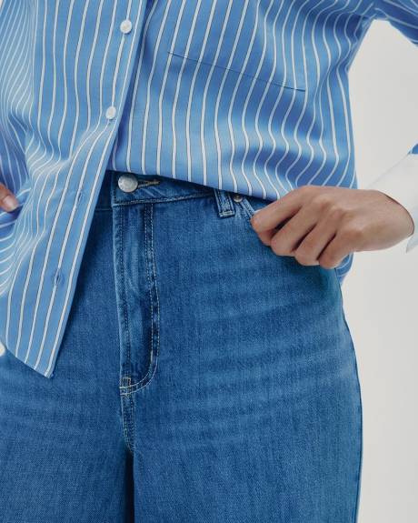 Jean à jambe large et taille haute