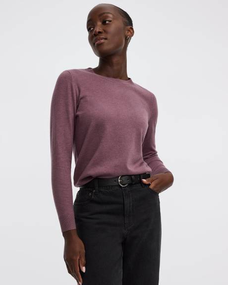 Long-Sleeve Pullover - R Essentials