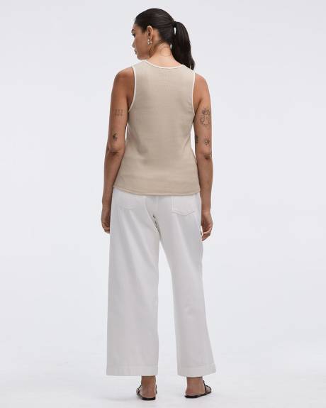 Camisole côtelée à col rond avec bordures contrastées