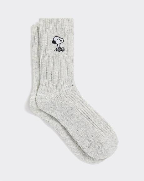 Bas d'hiver avec Snoopy à l'ourlet